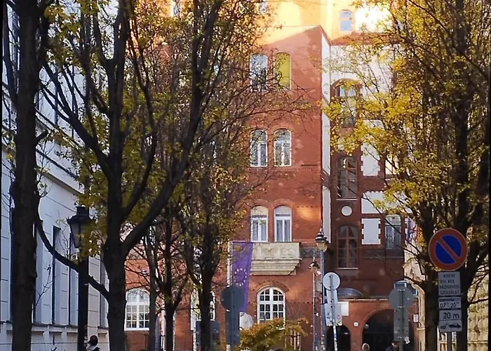 Cedar - Palace District * Budapest