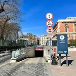 Cedar - Palace District